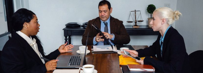 Negotiating A Sale - Shimazaki/Pexels